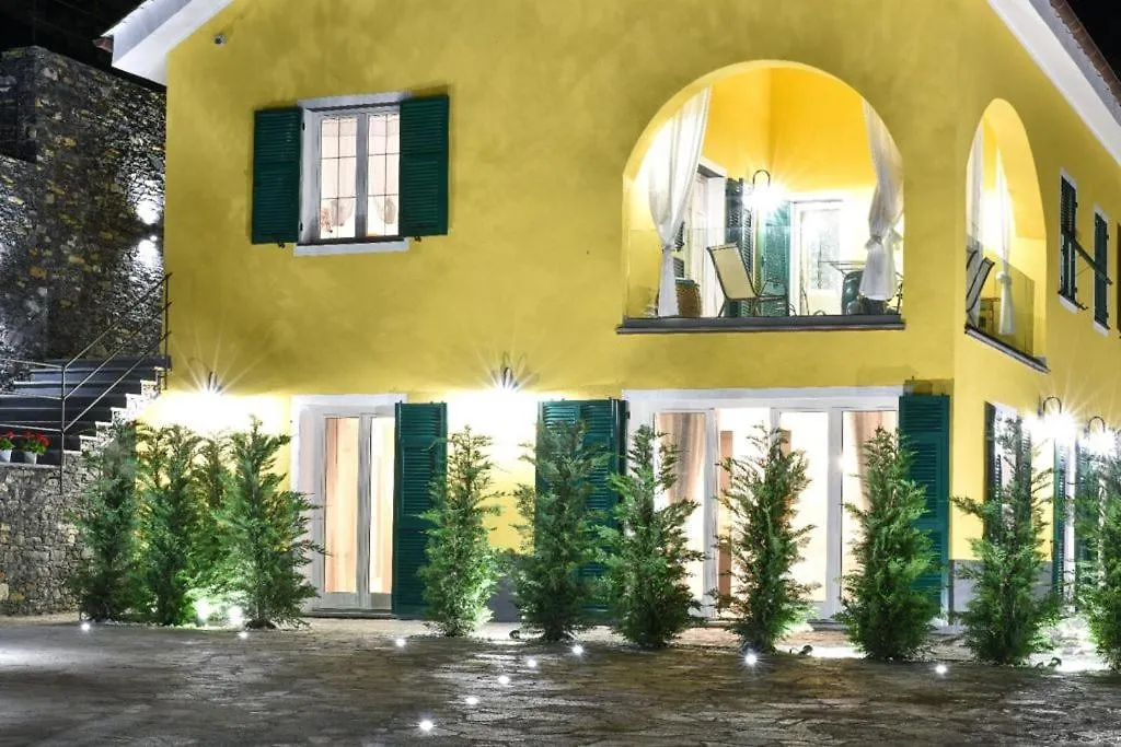Vespa Apartments Moneglia Italie