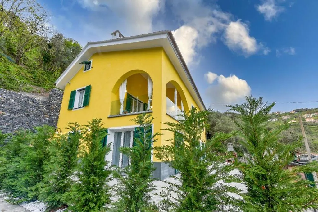 Vespa Apartments Moneglia Italie